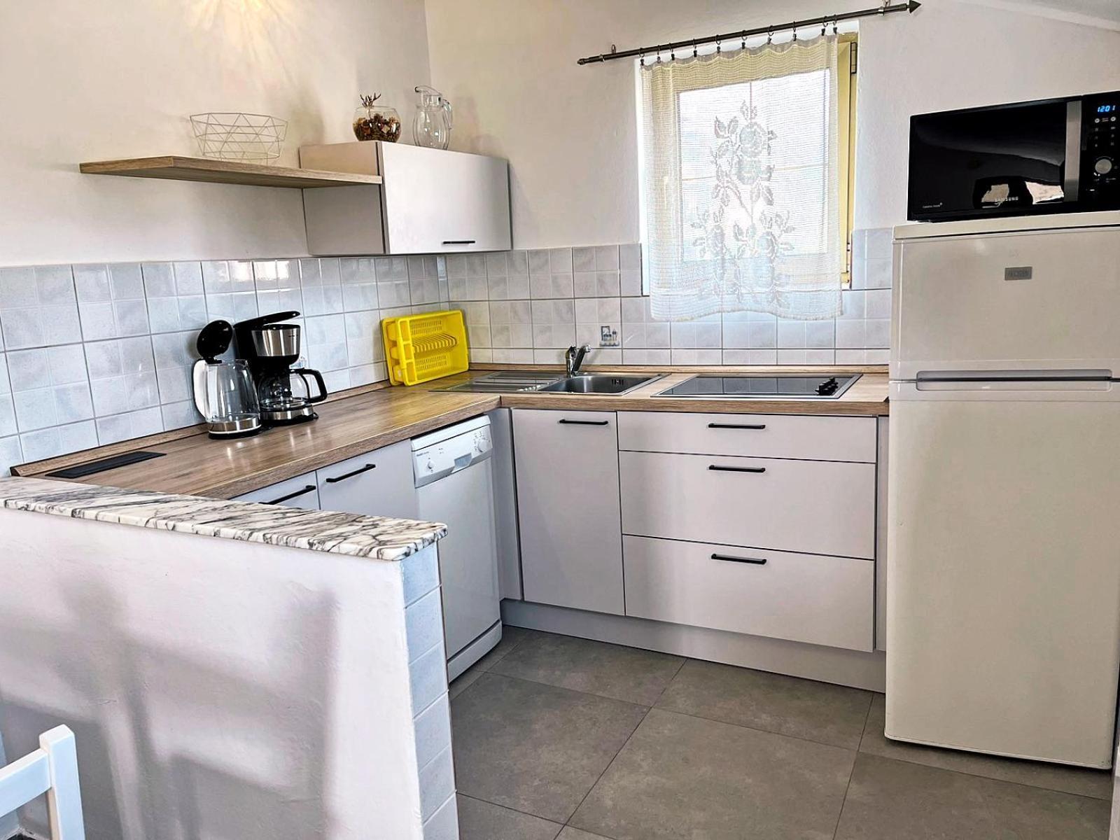 Lero Apartment Banjol ภายนอก รูปภาพ