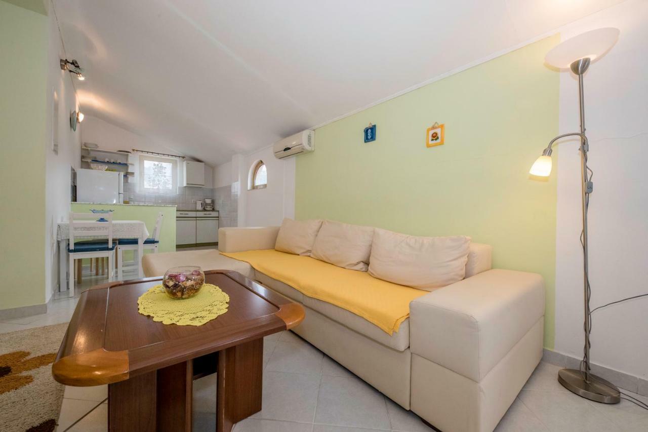Lero Apartment Banjol ภายนอก รูปภาพ